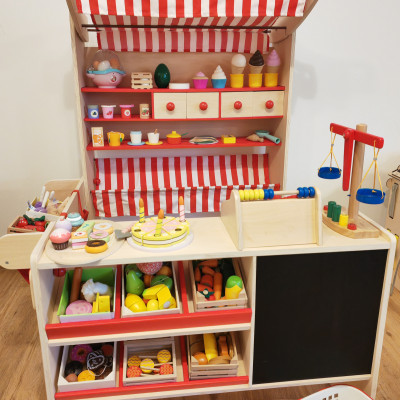 Spielzimmer: Kaufladen
